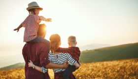 In viaggio con i bambini: dall’Auto allo Zaino, l’ABC del viaggiare sereni