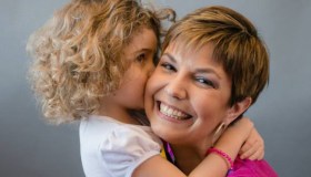 Mamma malata terminale fa un regalo speciale alla figlia