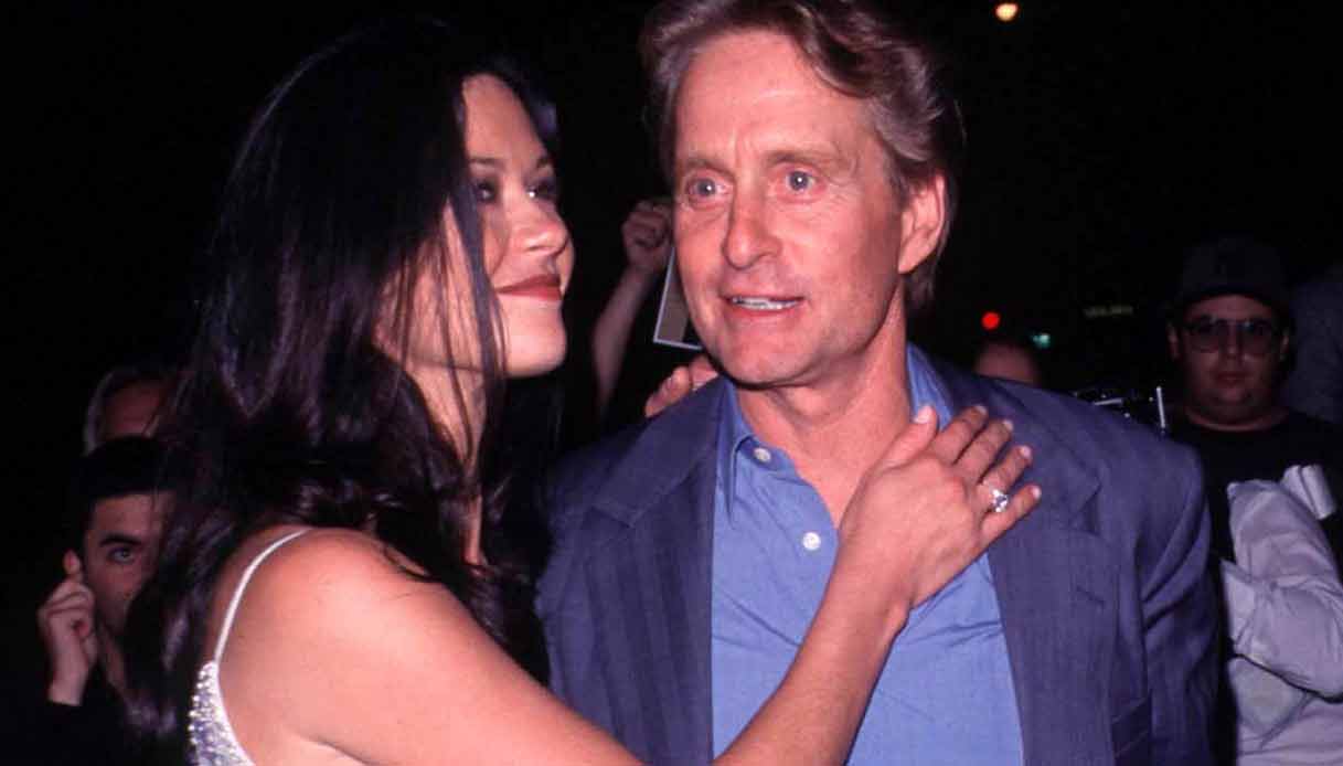 L'anello di fidanzamento donato da Michael Douglas a Catherine Zeta Jones