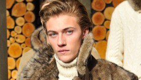 Lucky Blue Smith: il modello del momento è un mormone
