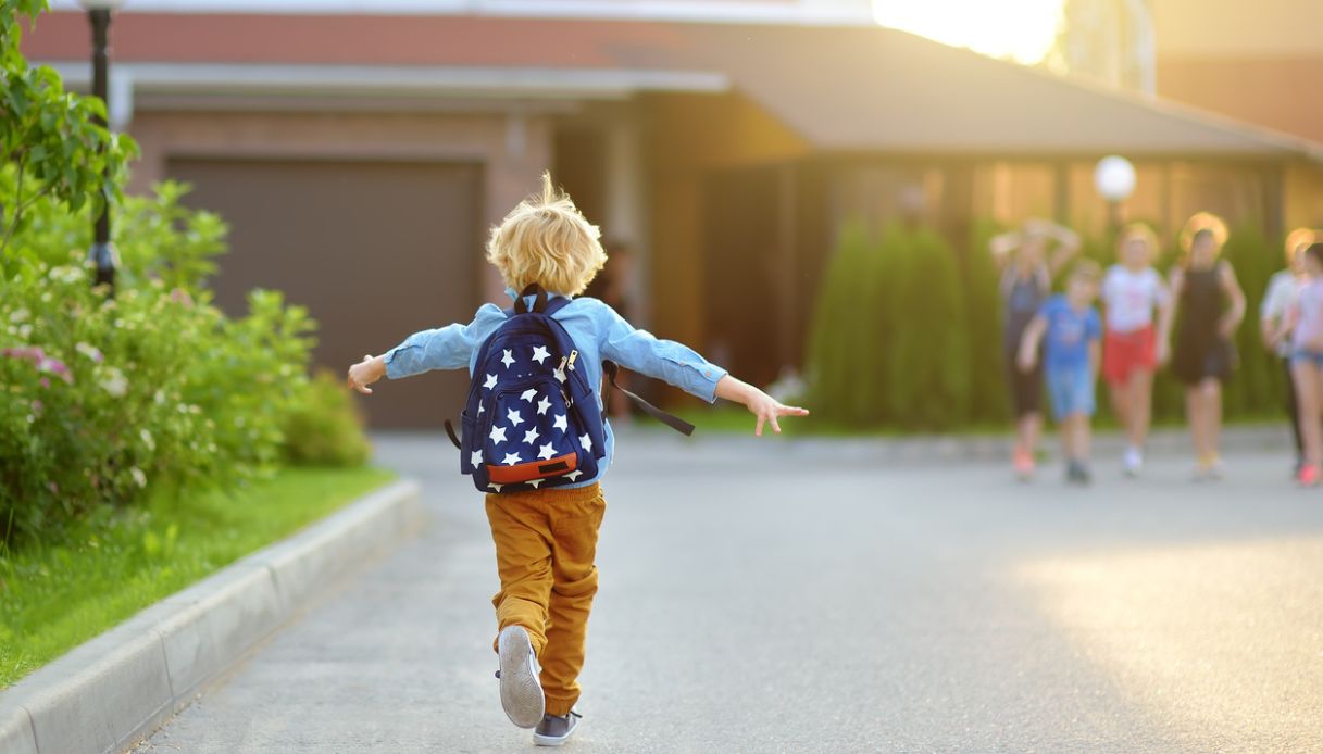 Bambini tornano a scuola