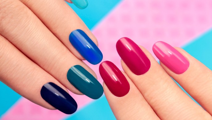 Colore dello smalto e personalità: scopri se corrispondo