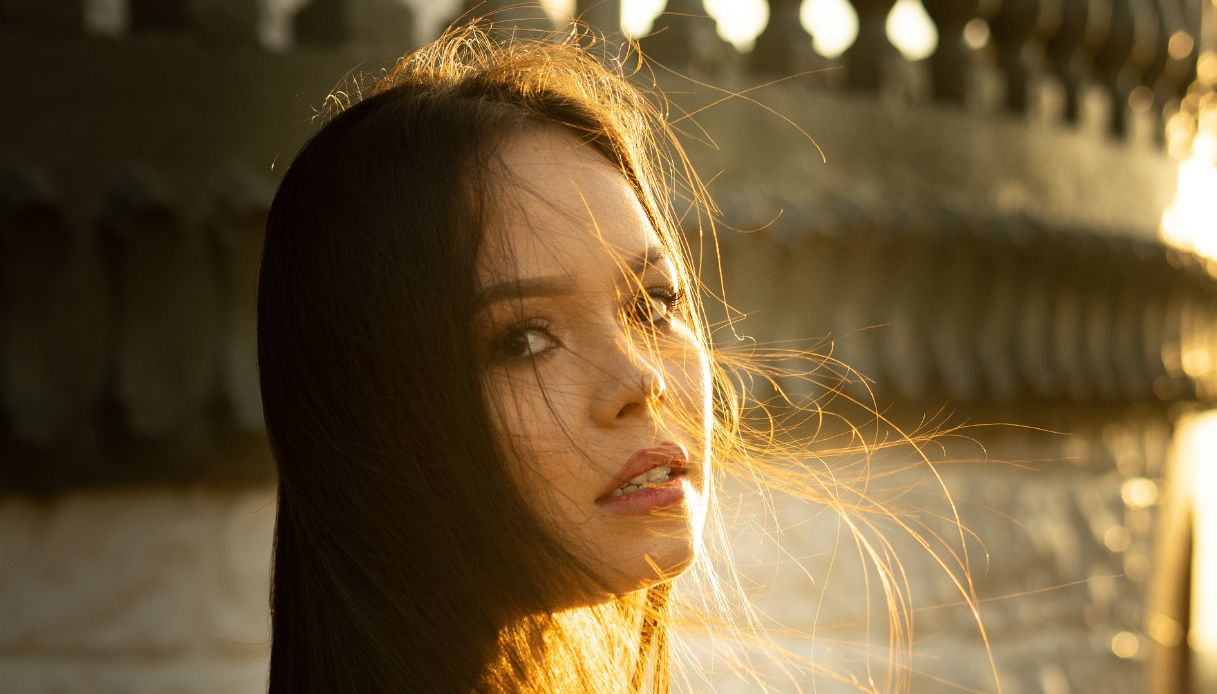 Come sgonfiare i capelli tecniche e consigli per averli perfetti capelli gonfi cosa fare