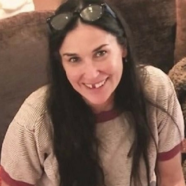 Demi moore senza denti