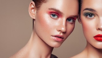 Se hai la vitiligine prendi il sole così per un’abbronzatura perfetta