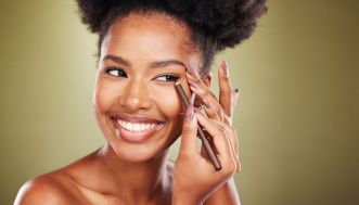 Se hai la vitiligine prendi il sole così per un’abbronzatura perfetta