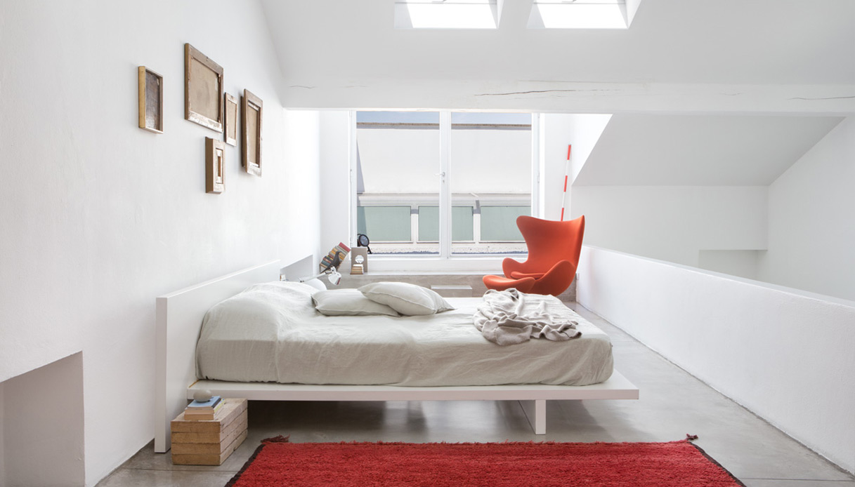 comodino legno