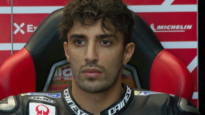 Andrea Iannone, la nuova fiamma è la fotocopia di Belen