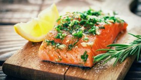 Psoriasi: quali alimenti prediligere per migliorare i sintomi