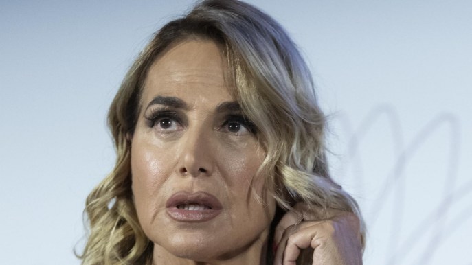 Barbara D’Urso, Costanzo commenta i suoi programmi