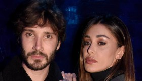 Emma imita Belen, la reazione della Rodriguez (e di De Martino)