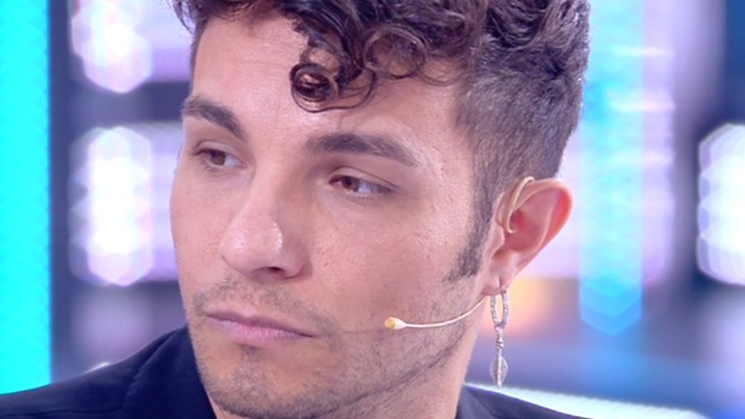 Live – Non è la D’Urso, Marco Carta si sfoga dopo l’assoluzione: “Non riuscivo a uscire”