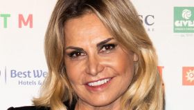 Simona Ventura senza filtri su Instagram: “Ognuna di noi ha la sua bellezza”