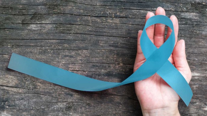 Nastro blu: perché è così importante per alcuni bambini indossarlo adesso