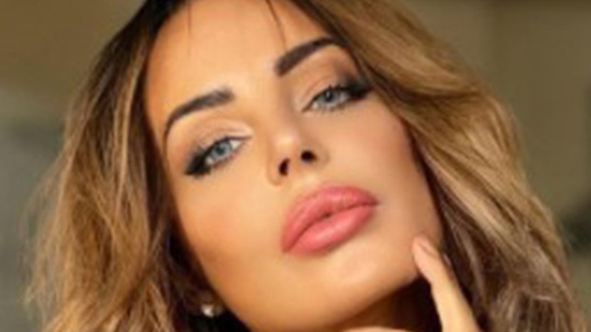 Nina Moric lascia Instagram e cambia vita con Fabrizio Corona