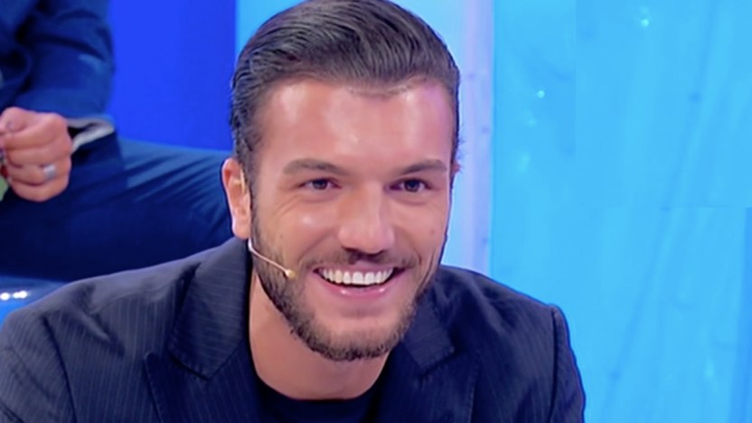 Chi è Davide Basolo, l’Alchimista di Uomini e Donne che corteggia Giovanna Abate