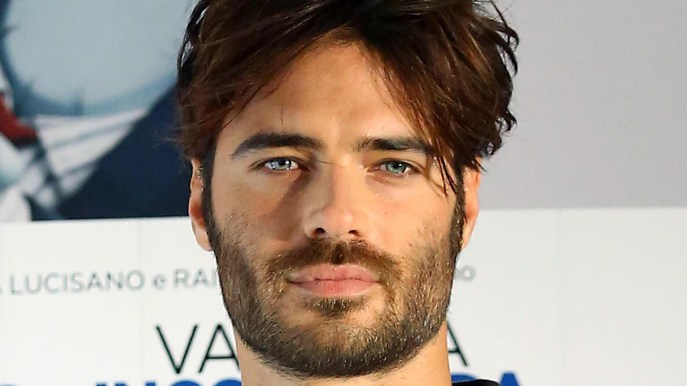 Vieni da Me, Giulio Berruti in crisi con la fidanzata. Poi parla dell’ex Anna Safroncik