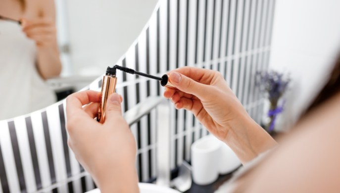 Mascara waterproof: alleato e nemico?
