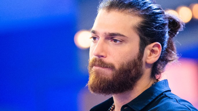 Can Yaman svela i segreti del suo passato