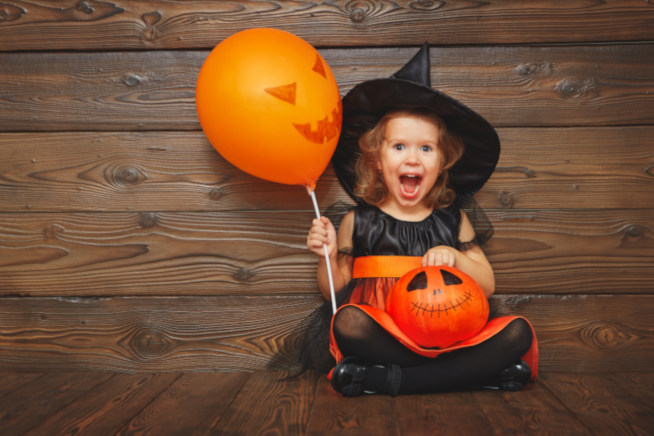 Costumi da streghetta di Halloween