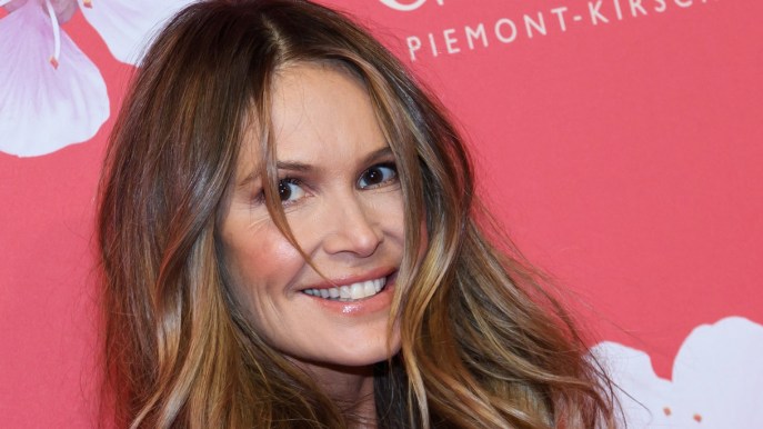 Elle Macpherson senza veli a 56 anni: The Body è ancora la più bella