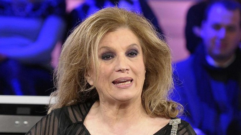 Iva Zanicchi in ospedale dopo la positività al Covid: il video su Instagram