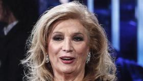 Iva Zanicchi lascia l’ospedale, la sua gioia su Instagram: “Finalmente torno a casa”