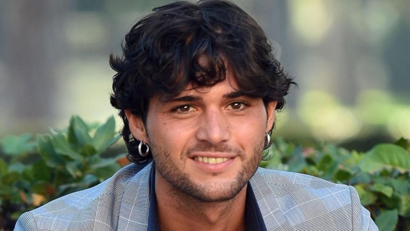 Perché è famoso Erasmo Genzini di Che Dio ci aiuti 6