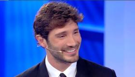 C’è Posta Per Te, arriva Stefano De Martino ed è subito emozione