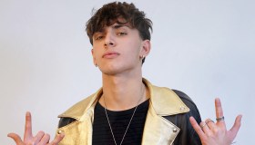 Amici 2021, Zerbi accusa Deddy e lui piange disperato