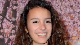 Chi è Iris Ferrari, giovane scrittrice e star di TikTok