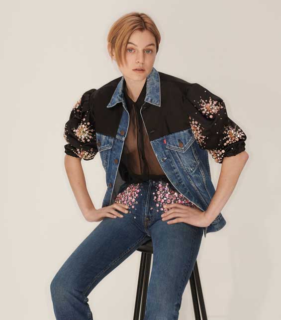 Upcycled by Miu Miu in collaborazione con Levi's - Emma Corin