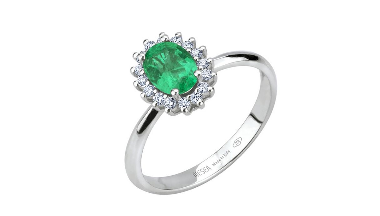 Anello diamanti e smeraldo collezione Panarea by Nesea