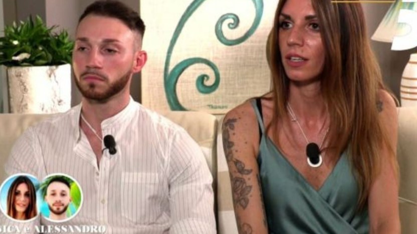 Temptation Island 2021, Jessica e Alessandro divisi dalla noia