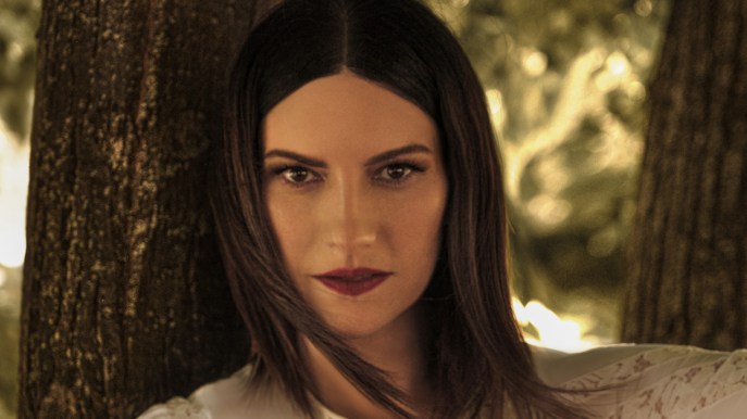 Laura Pausini si dà al cinema, su Amazon un film sulla sua straordinaria carriera