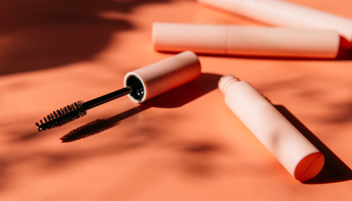 Struccare il mascara: cosa fa male alle ciglia?