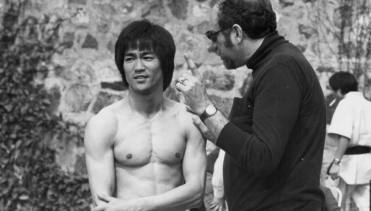 Bruce Lee sul set del film Enter The Dragon