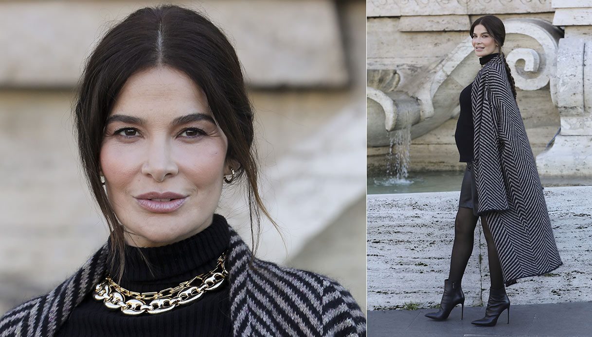 Ilaria Spada incinta alla presentazione di "Una famiglia mostruosa"