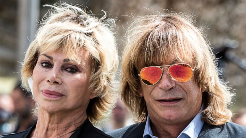 Carmen Russo ed Enzo Paolo Turchi sfrattati: cos’è successo