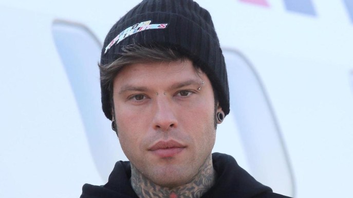 Striscia, Tapiro a Fedez per le frecciate di Chiara Ferragni