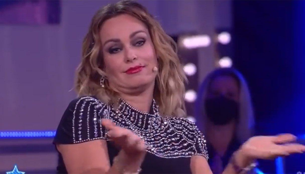 Sonia Bruganelli contro Signorini
