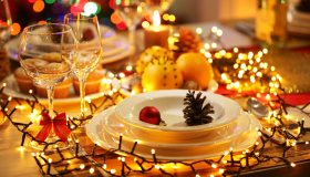Il bon ton della tavola per le Feste: la mini guida dell’esperta