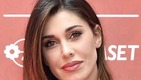 Belen e l’amore per Lavezzi: il calciatore sbotta e rompe il silenzio