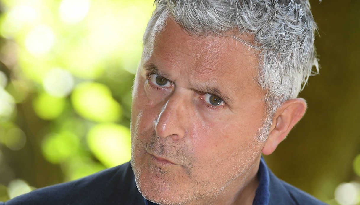 Enrico Lucci a Striscia