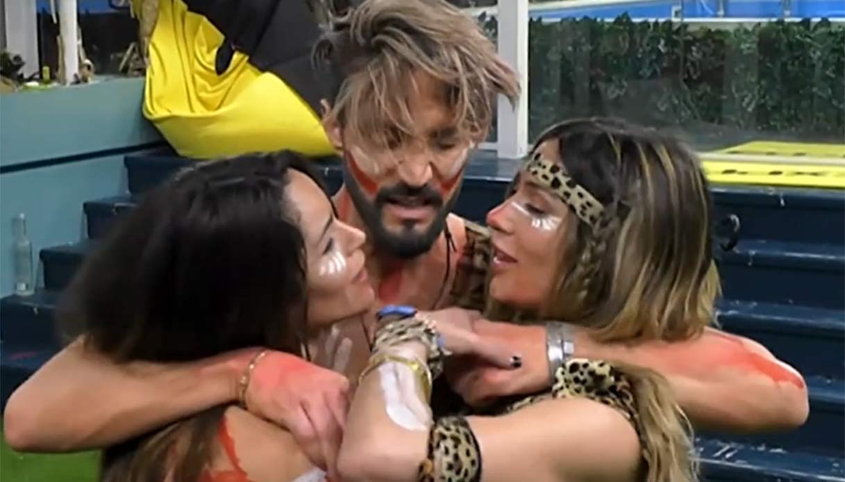GF Vip: triangolo Alex-Delia-Soleil