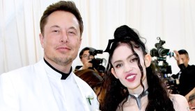 Grimes e la figlia segreta con Elon Musk: si chiama Exa Dark Sideræl