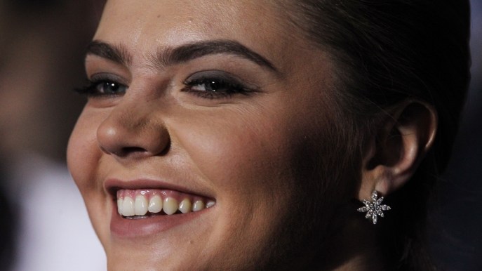 Alina Kabaeva e Putin si sono sposati: l’indizio che non lascia dubbi