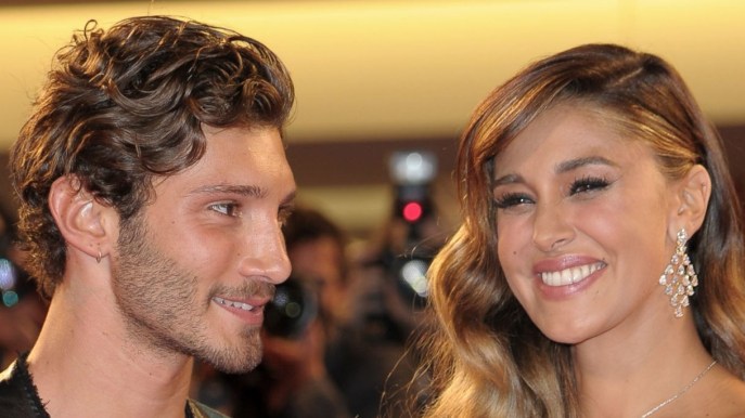 Belen e Stefano a Napoli per un romantico weekend. Perché nascondersi ancora?