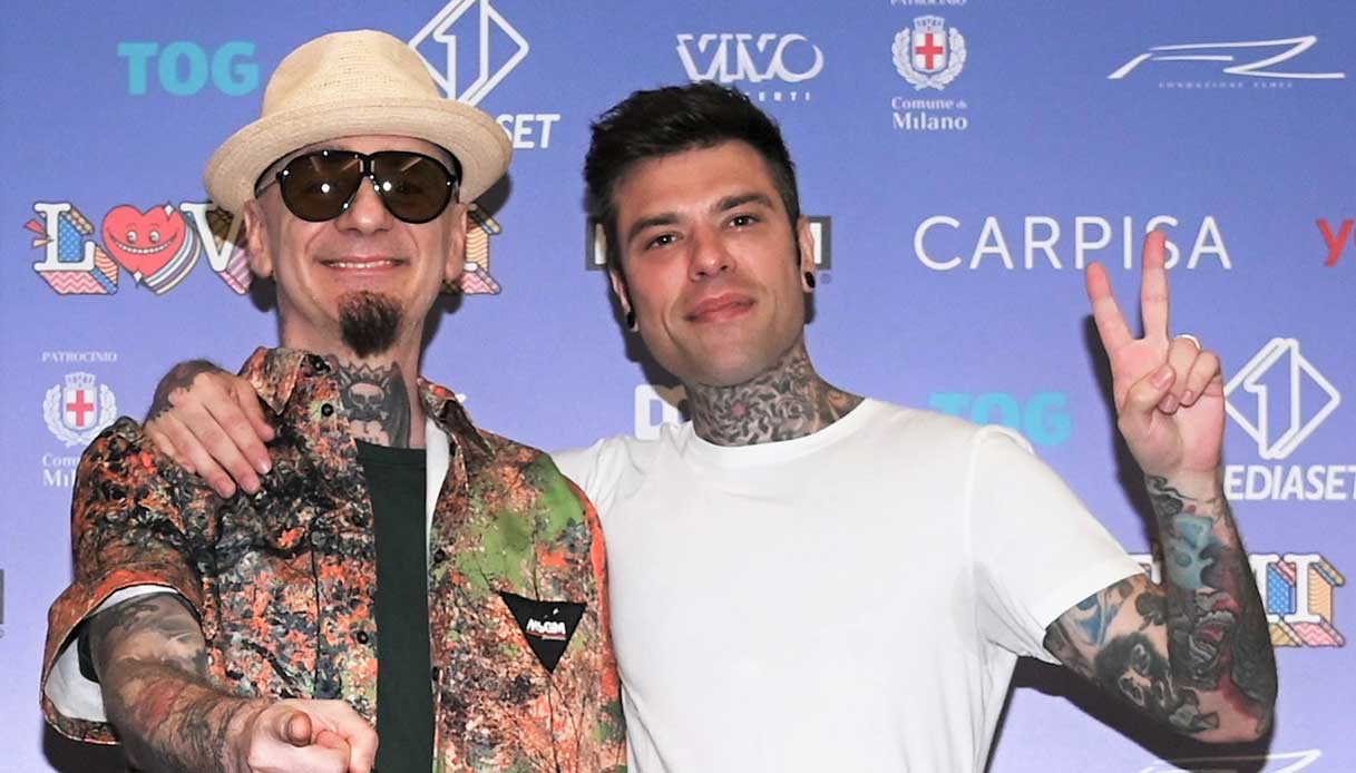 Fedez e J Ax alla presentazione dell'evento Love Mi