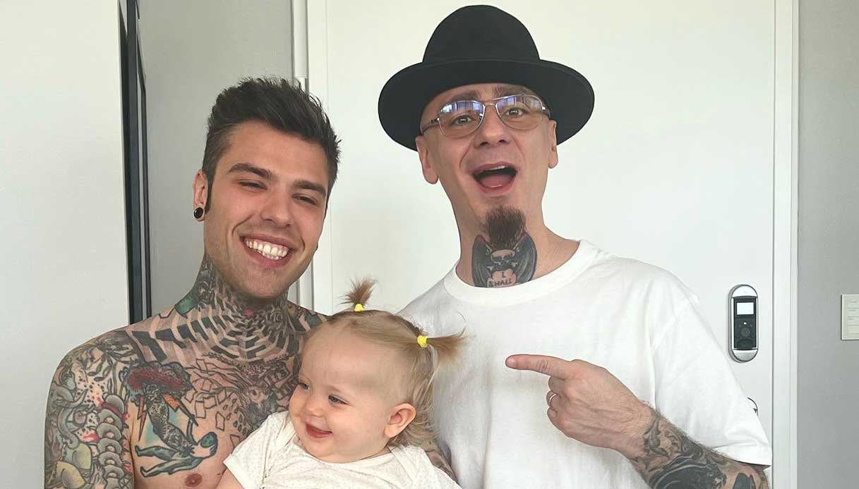 Fedez con J Ax e Vittoria